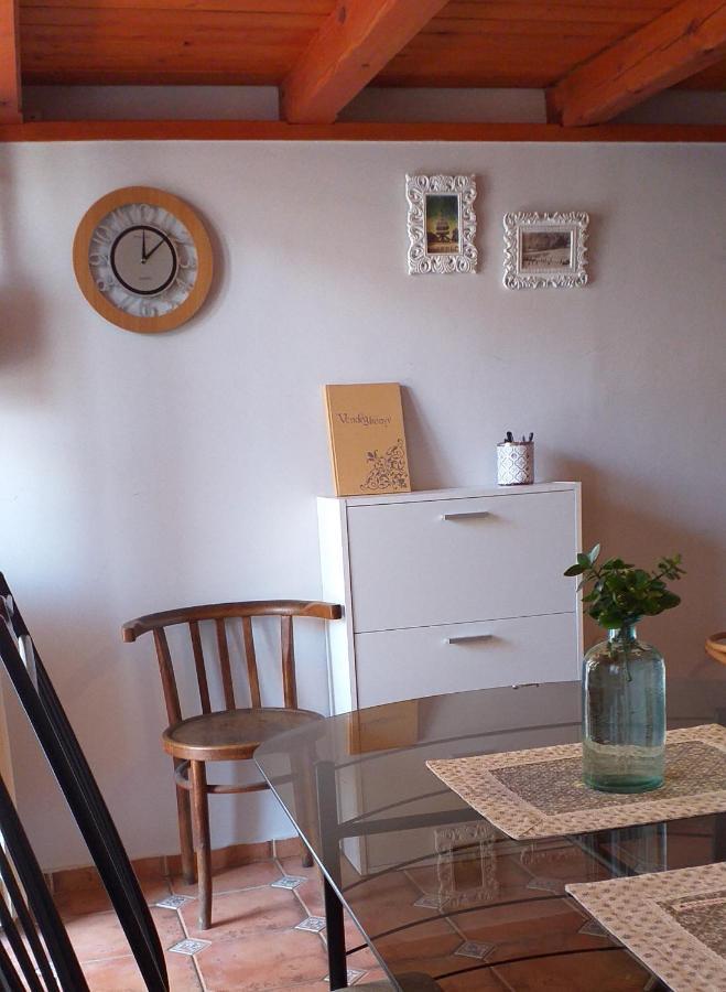 Belvarosi Vintage Apartman A Setaloutcan ミシュコルツ エクステリア 写真